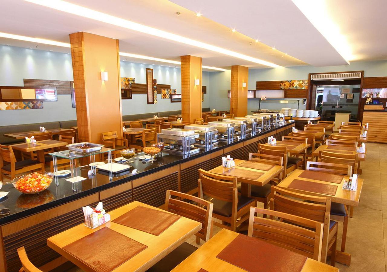 קאבו פריו Malibu Palace Hotel מראה חיצוני תמונה
